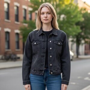 Gap Women's Washed Black Denim Jacket Size XL